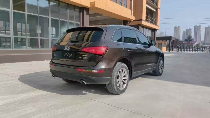 济宁15年奥迪Q57