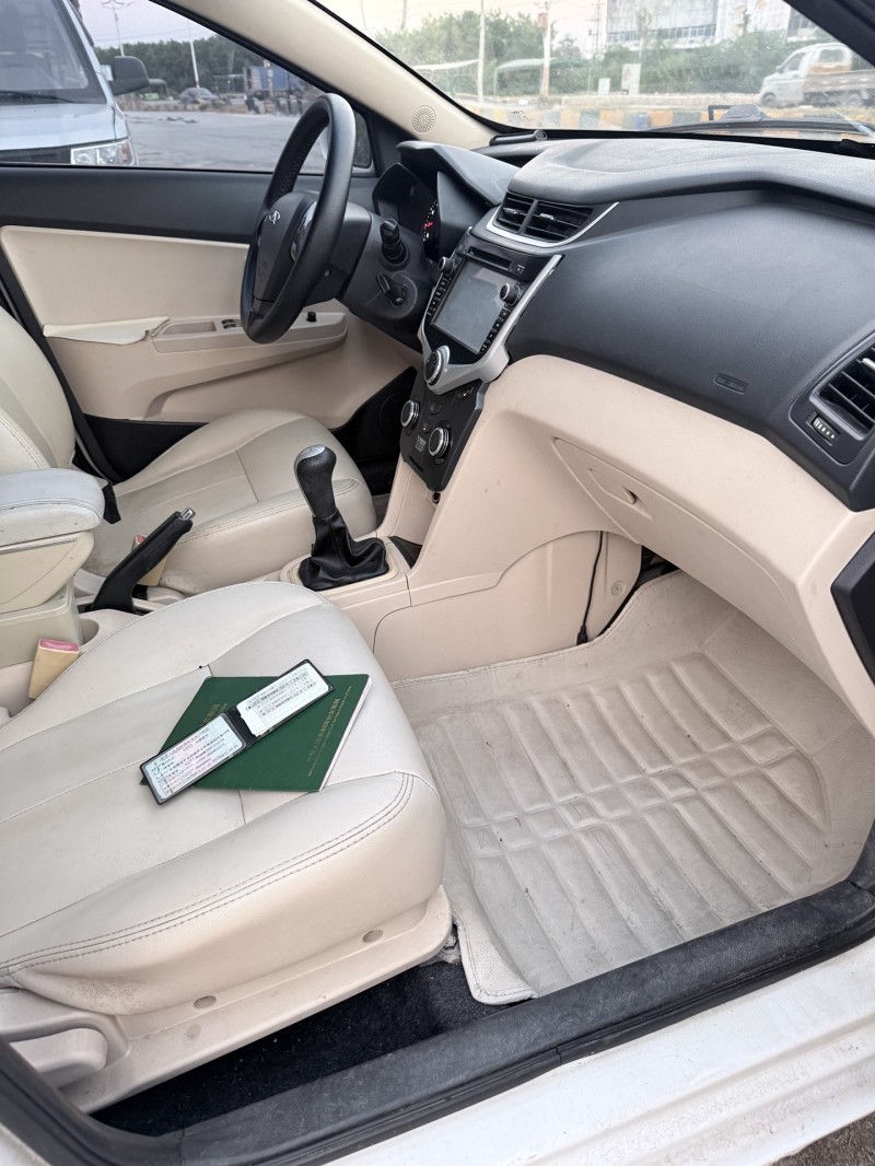 潮州13年奇瑞风云7