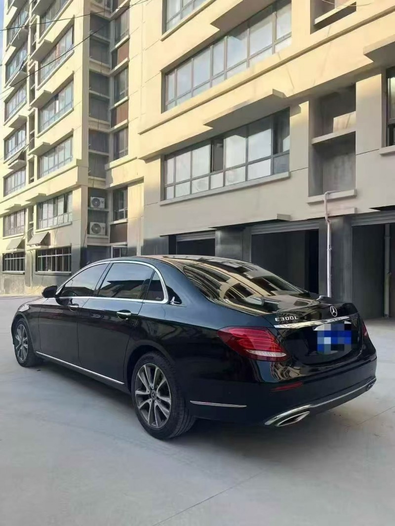 东营18年奔驰E7