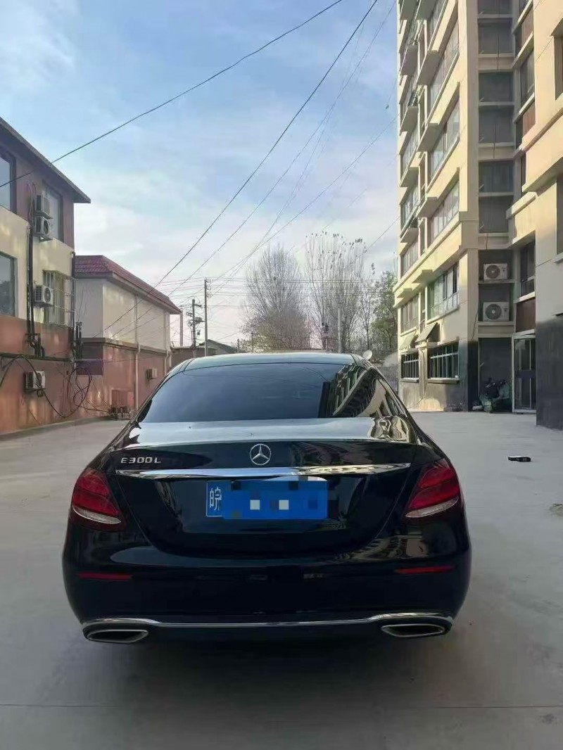 东营18年奔驰E9