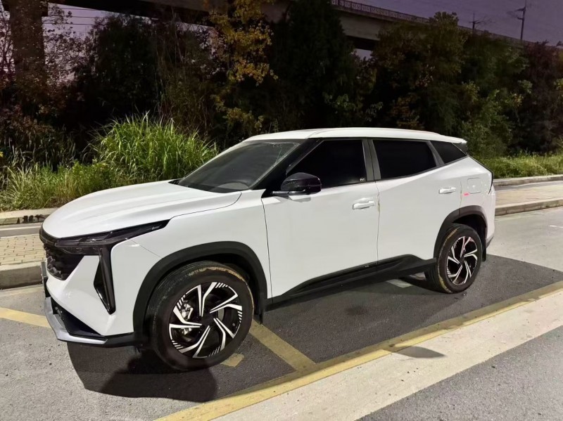 南昌24年吉利博越2