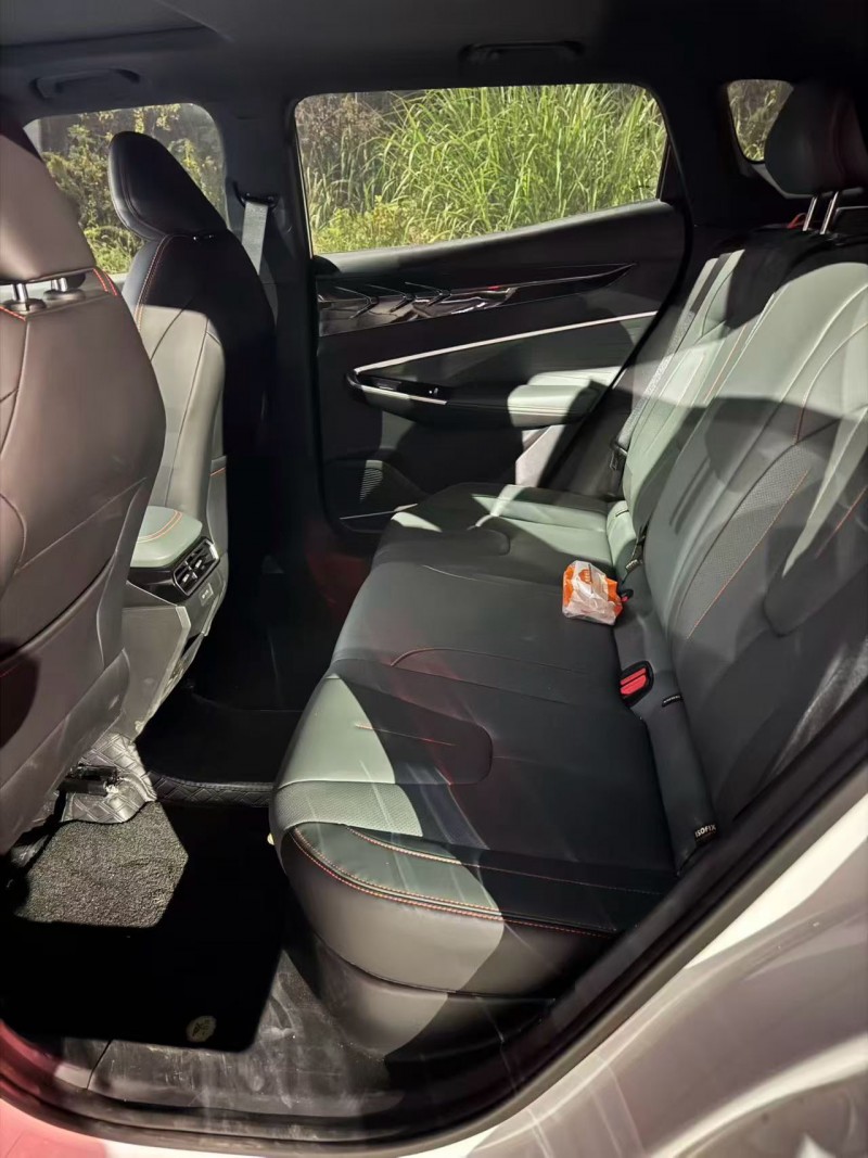 南昌24年吉利博越5