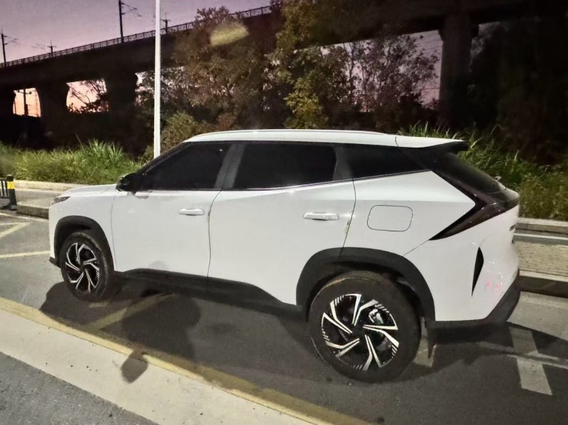 南昌24年吉利博越7