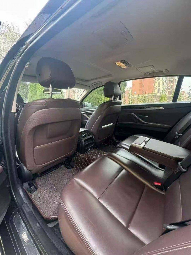 济宁16年宝马5系5