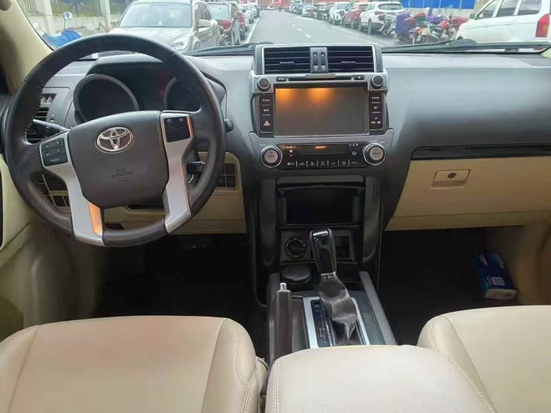 衡阳15年丰田普拉多6