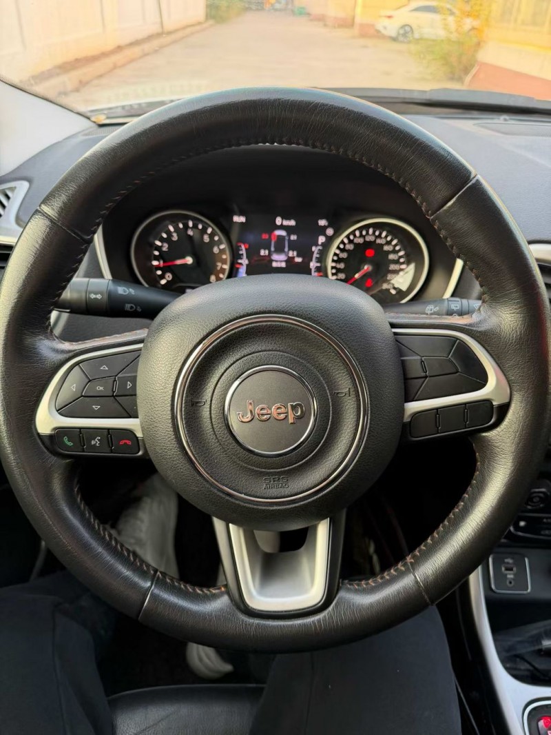 南昌18年Jeep指南者6