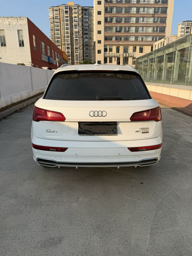 南昌21年奥迪Q57