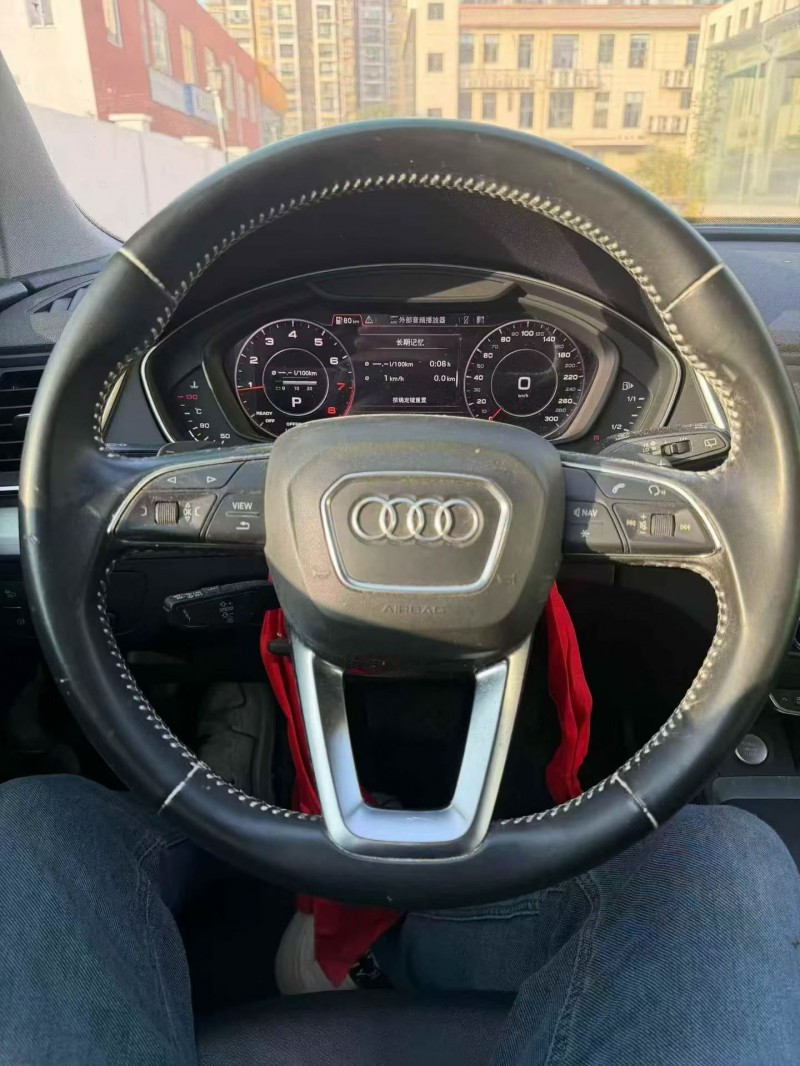 萍乡21年奥迪Q54