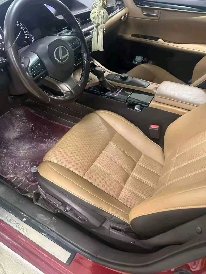 九江17年雷克萨斯ES5