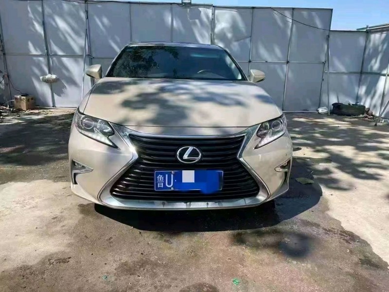 青岛17年雷克萨斯ES1
