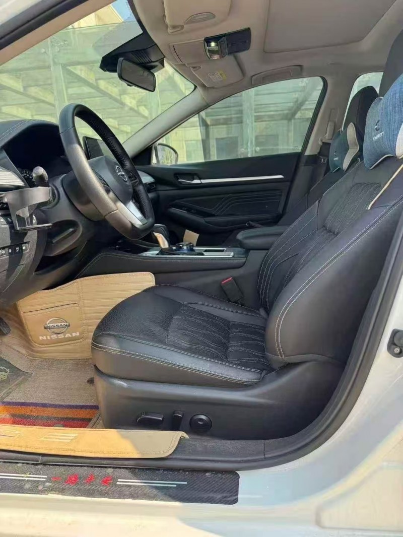 景德镇23年日产天籁6