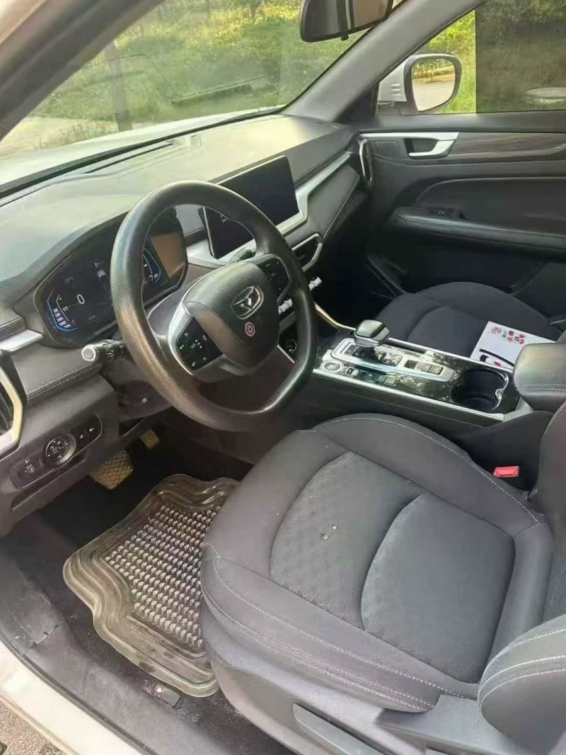 济宁22年凯翼昆仑6