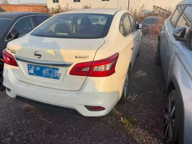 昆明24年日产轩逸5