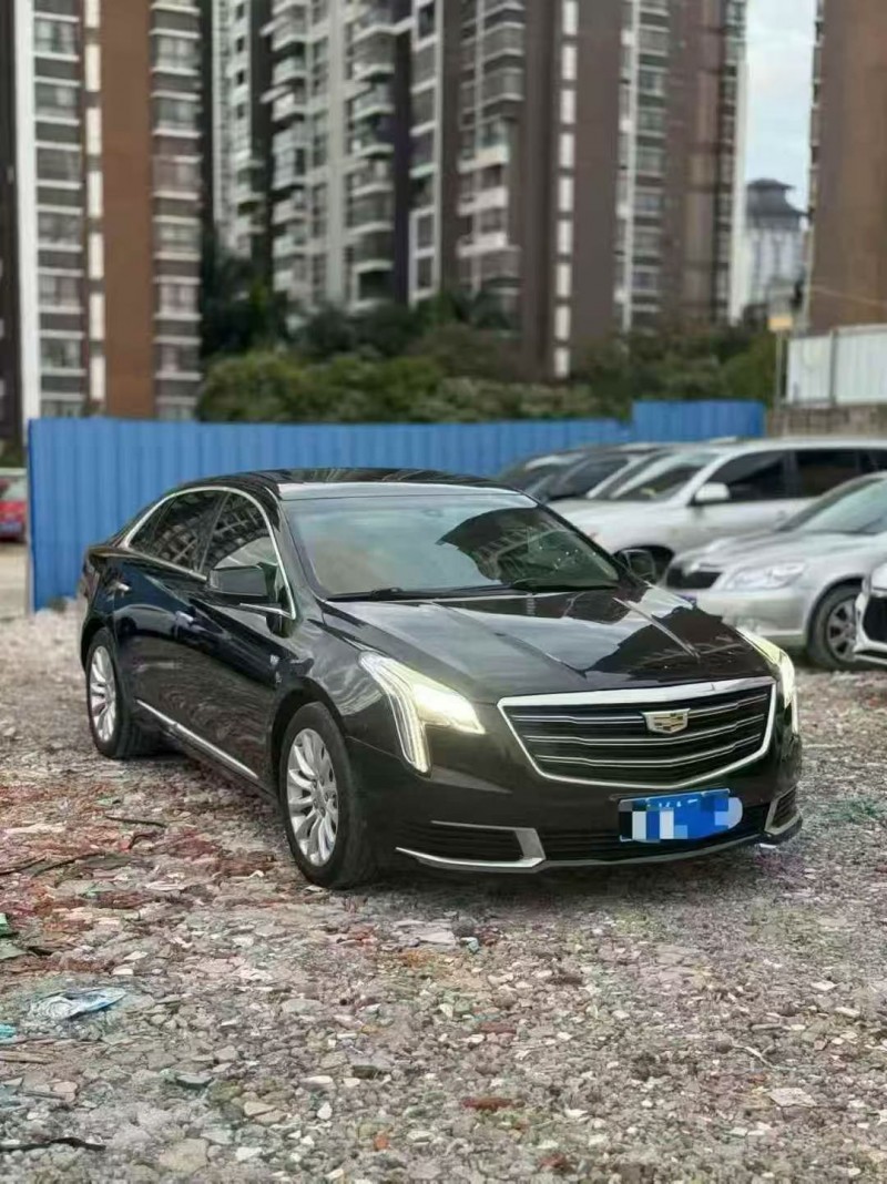 北海18年凯迪拉克XTS2