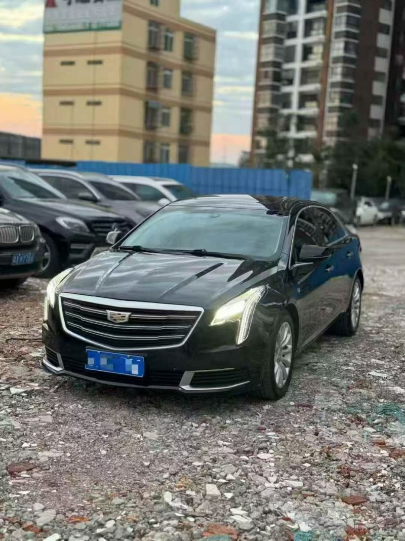 北海18年凯迪拉克XTS3