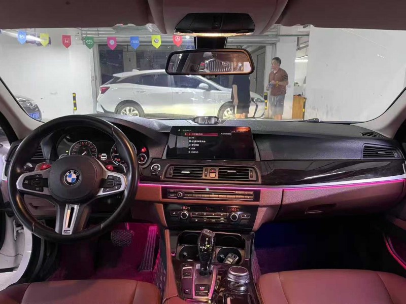 成都16年宝马5系6