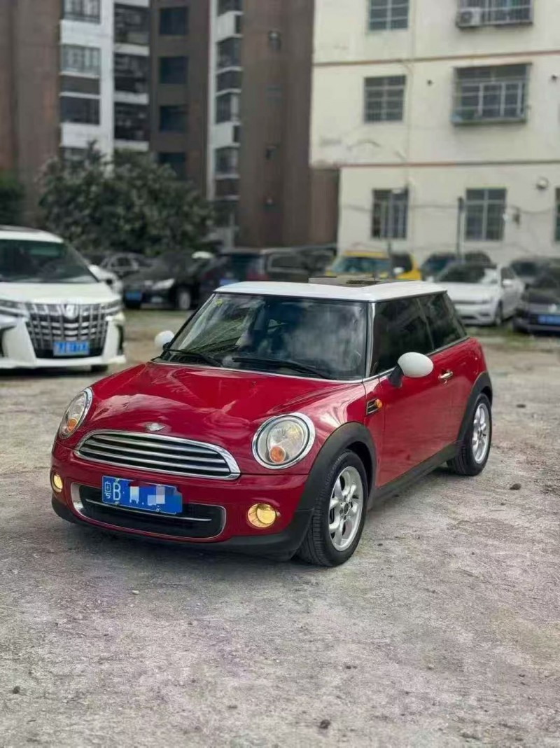 钦州13年MINICooper3