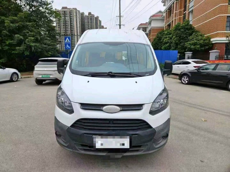 百色17年福特全顺1