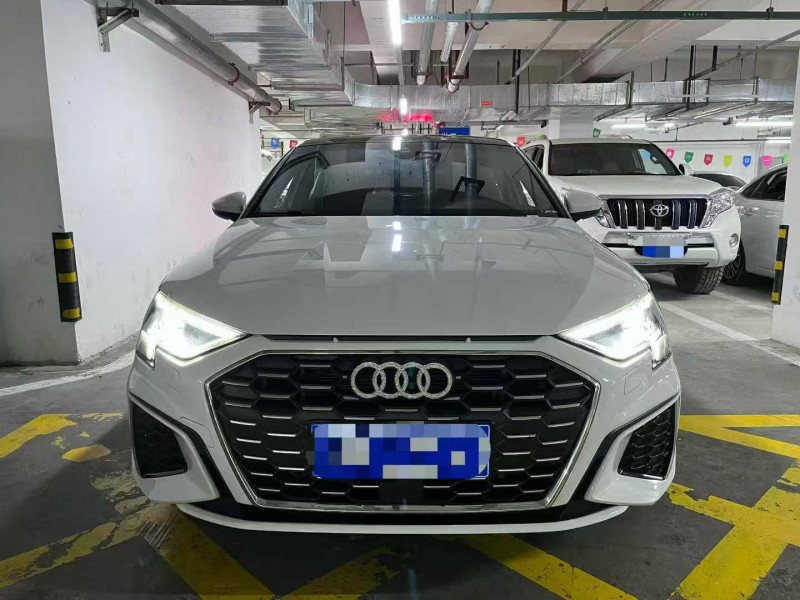 成都24年奥迪A31