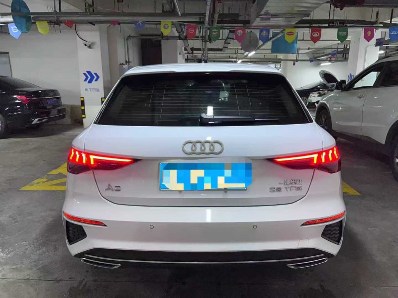 成都24年奥迪A39