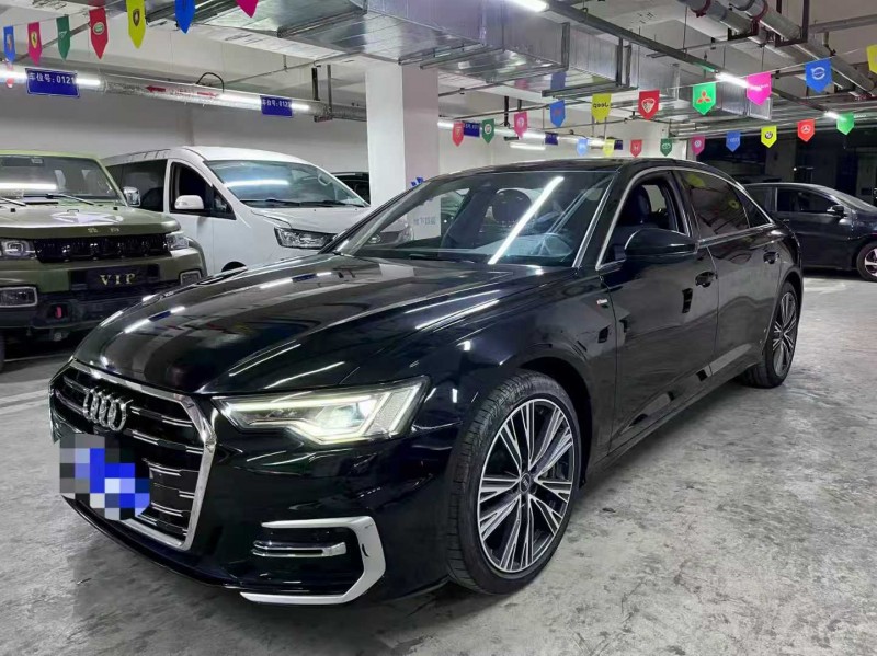 成都23年奥迪A6L3