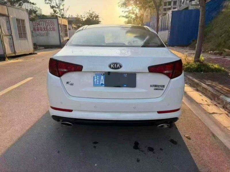 玉林13年起亚K59