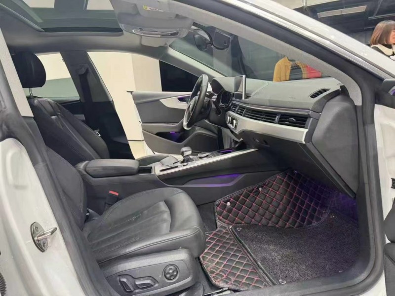 成都20年奥迪A58