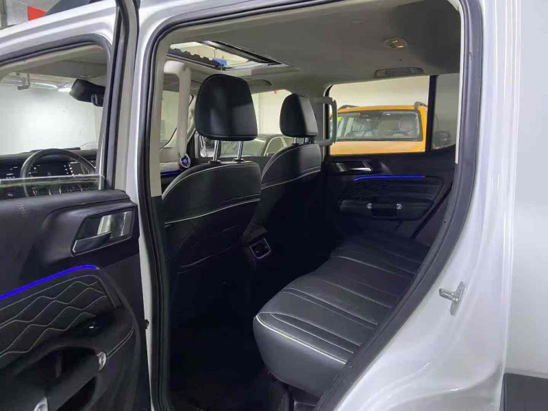 成都22年长城汽车坦克5