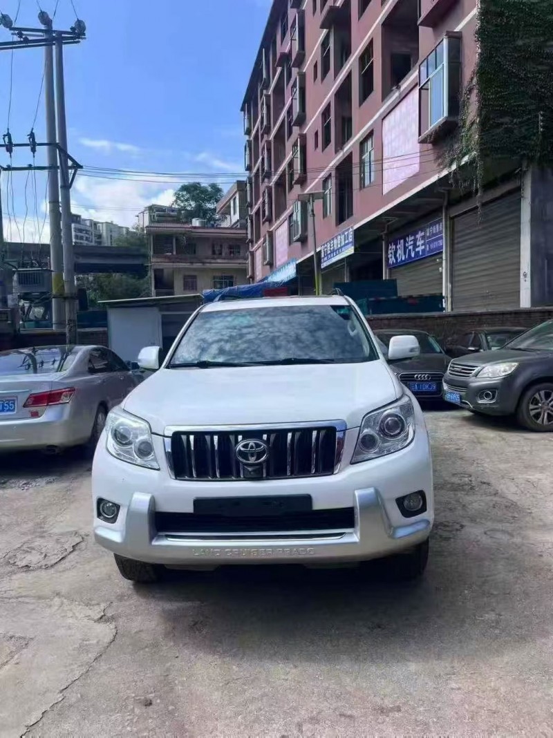 江门12年丰田普拉多1