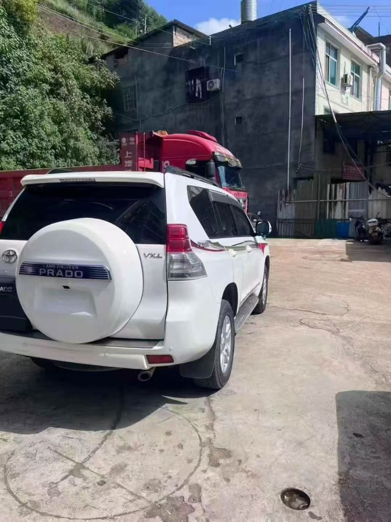 江门12年丰田普拉多2