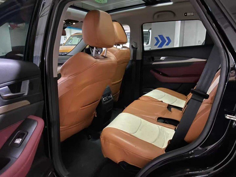 成都23年奇瑞捷途5