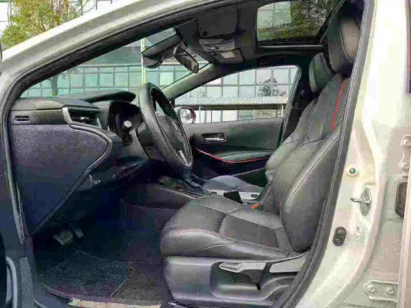 东莞21年丰田雷凌5