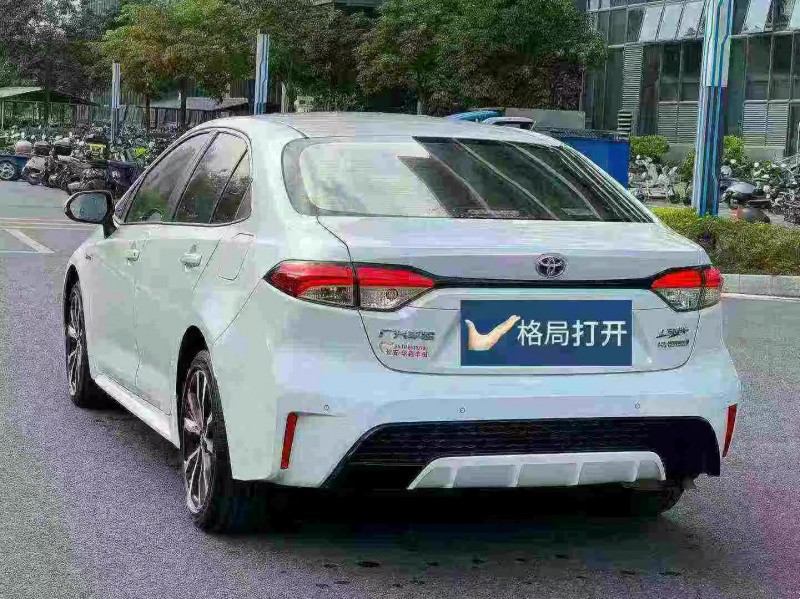 东莞21年丰田雷凌8