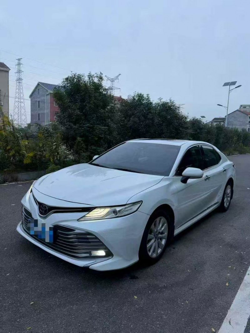 淄博18年丰田凯美瑞3