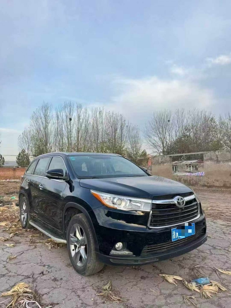 开封18年丰田汉兰达2