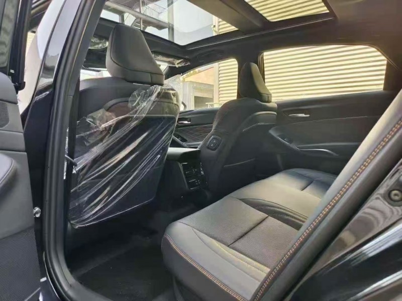 天津25年丰田亚洲龙8