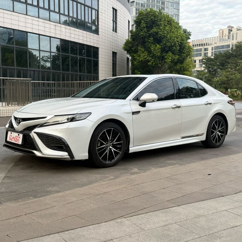 佛山21年丰田凯美瑞2
