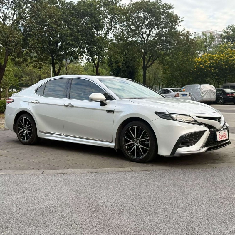 佛山21年丰田凯美瑞3