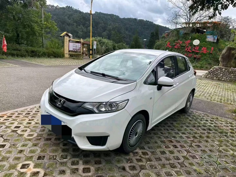 开封16年本田飞度2