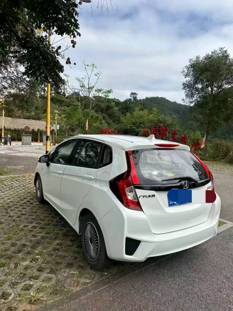 开封16年本田飞度7