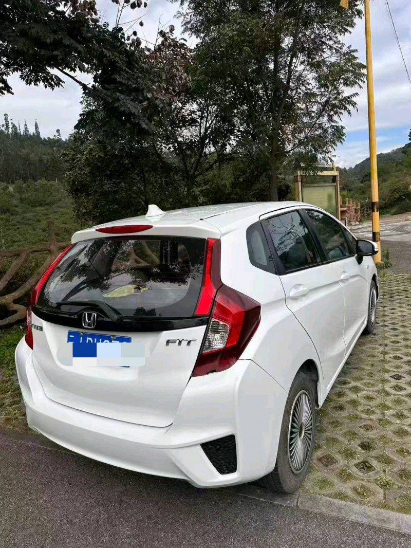 开封16年本田飞度8