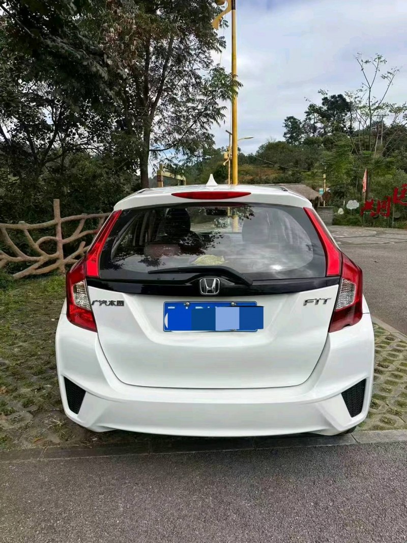 开封16年本田飞度9