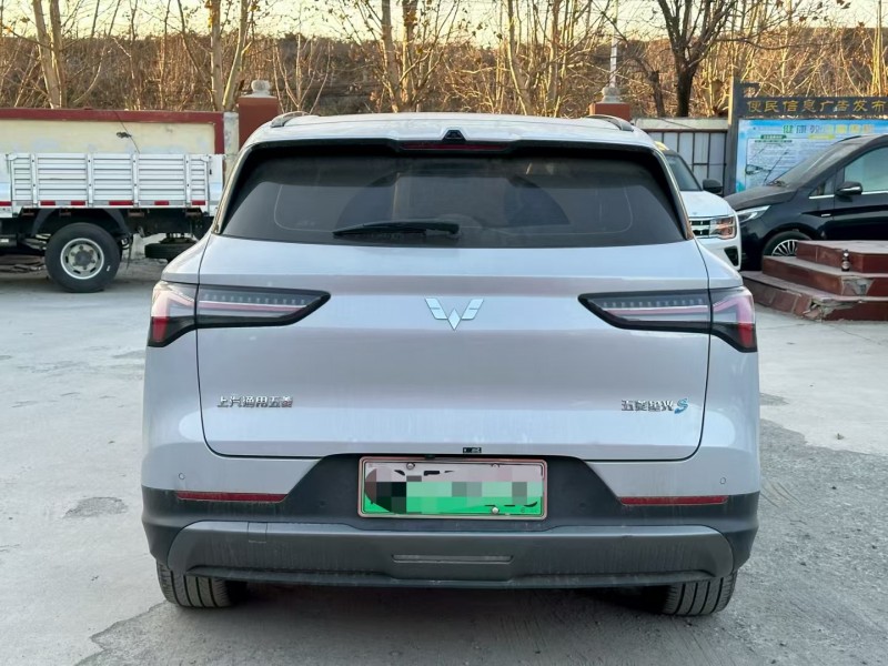 淄博25年五菱汽车星光9