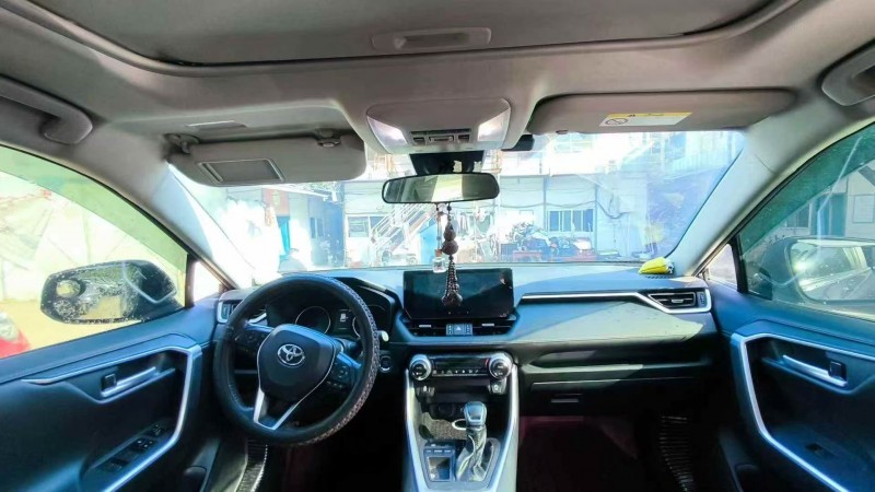 长沙23年丰田威兰达4