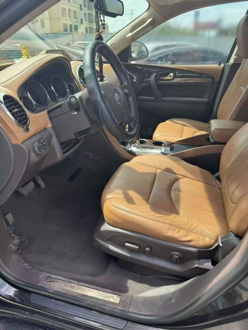 桂林15年别克昂科雷3