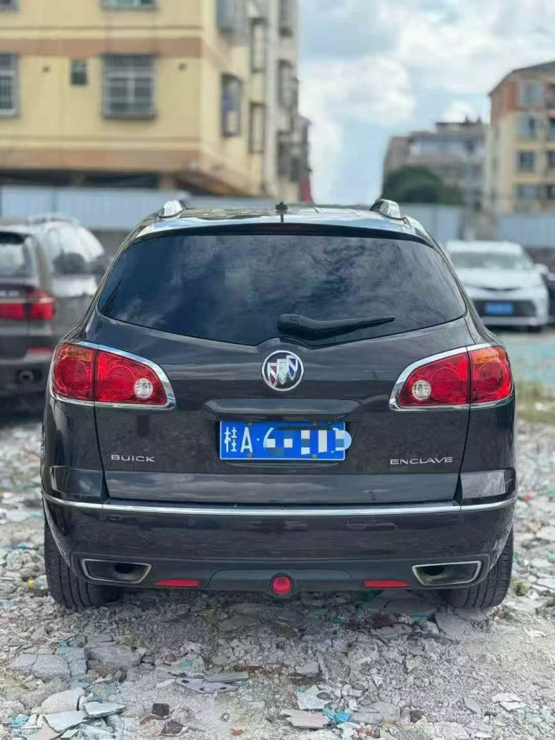 桂林15年别克昂科雷9