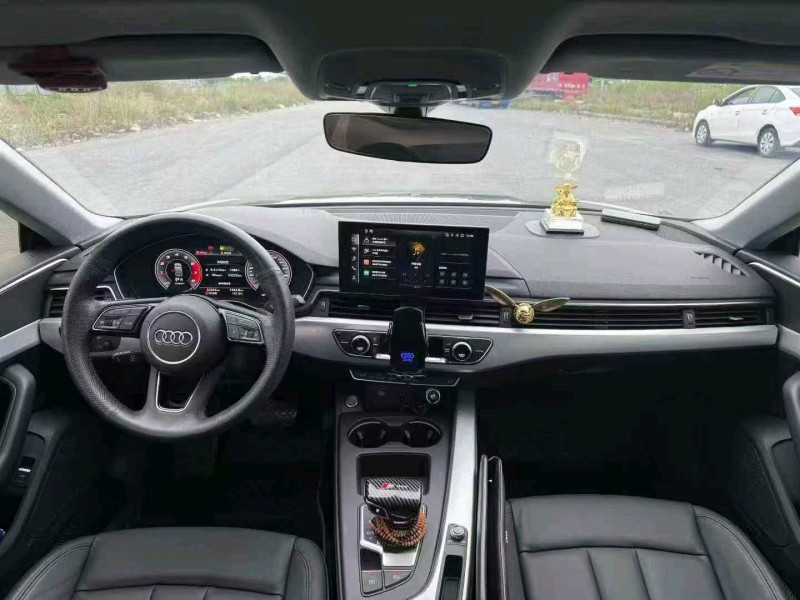 柳州22年奥迪A55