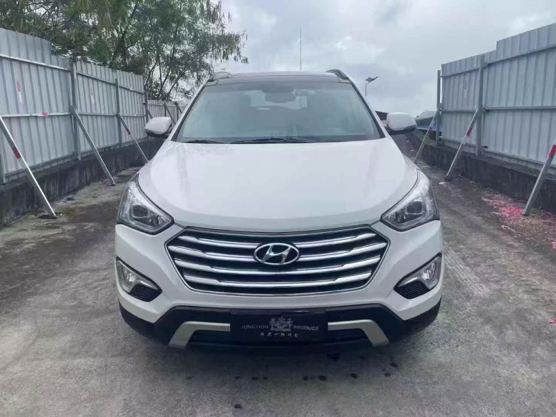 防城港16年现代格锐1