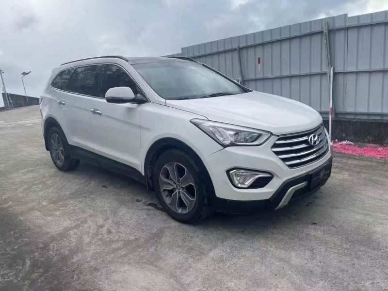 防城港16年现代格锐3