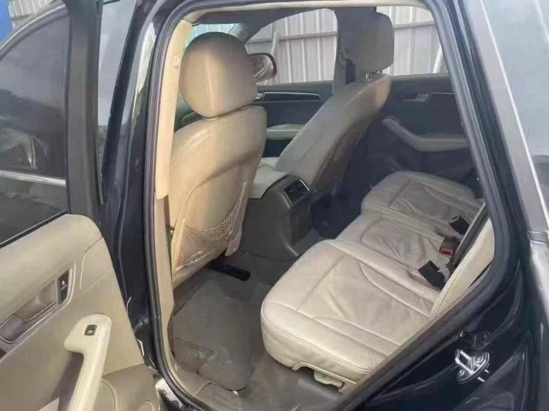 北海12年奥迪Q56